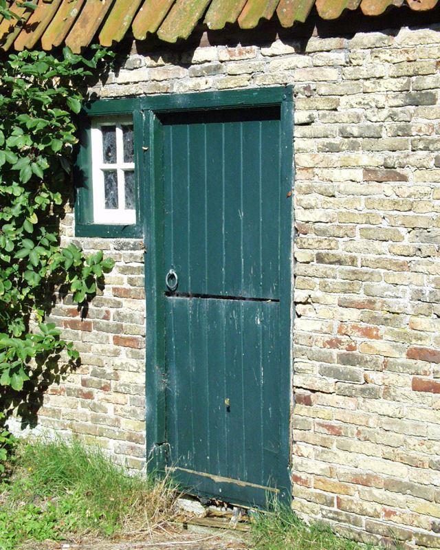 Tür eines alten Amelander Hauses